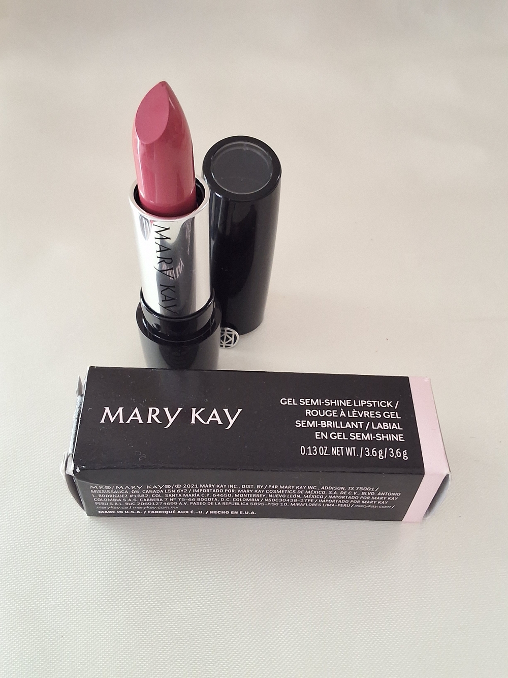 Mary Kay Raspberry Ice Satin Lipstick - Raspberry Pink - Picture 3 of 4